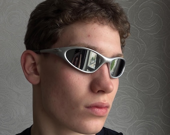 Oakley Minute 1.0 Sunglasess Triple Silver Mirrored Lenses - Vintage 90s Cycling Running Gorpcore Outdoor Eyewear Y2K