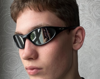 Vintage 90s Oakley Plate Silver/black Sunglasses Outdoor
