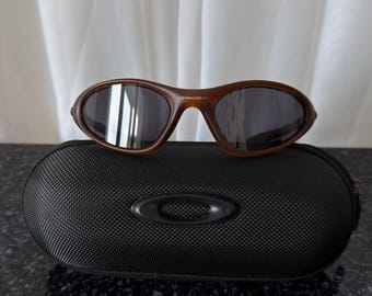 Oakley Minute Vintage 90s Sunglasess Brown Frames / Black Lenses - Cycling Running Gorpcore Outdoor Eyewear Y2K