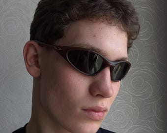 Oakley Minute 1.0 Sunglasess Brown Frames / Black Lenses - Vintage 90s Cycling Running Gorpcore Outdoor Eyewear Y2K