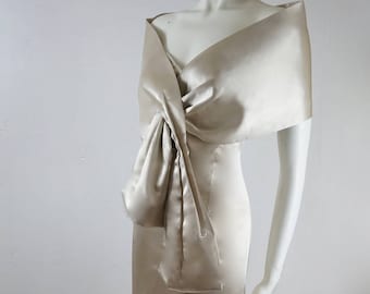 Vintage Two Piece Beige Cream Strapless Formal Evening Wedding Dress and Bolero Set