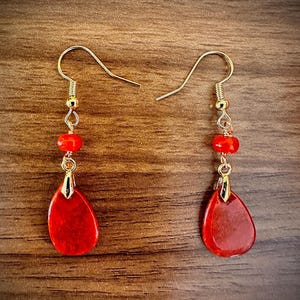 Oriental Red Jade Drop Earrings – Teardrop Design with Gold Accents | Gift for Her | Elegant Chinese Style Jewelry