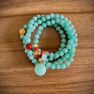 Natural Jade Beaded Bracelet – Multi-Strand Green Jade with Lucky Charms | Handmade Feng Shui Jewelry for Good Fortune & Protection