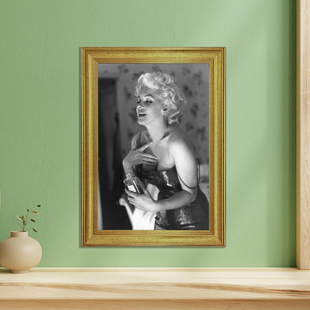 Marilyn Monroe Perfume Framed Poster, Black and White Fashion Print ...