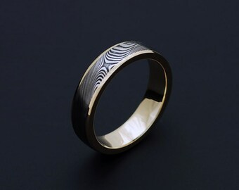 Genuine stainless Damascus Steel and 18K Yellow Gold Mens Ring PD70