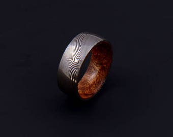 Genuine Stainless Damascus Steel and Desert Ironwood Mens Ring PD104