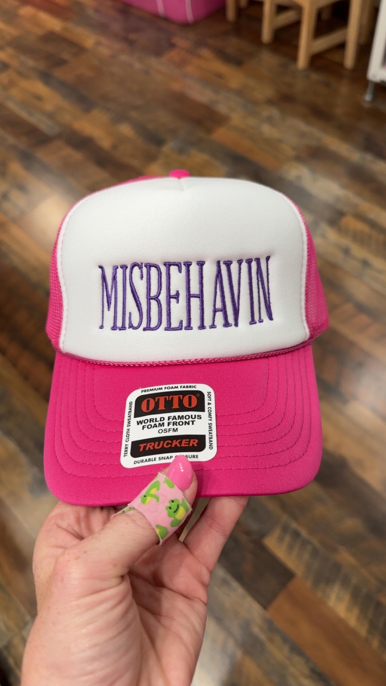 Miss Behavin\ display picture 1