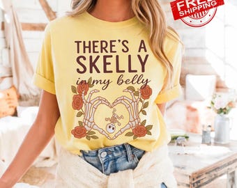 Pregnancy Announcement Halloween Shirt: Spooky Mama Organic Cotton Tee