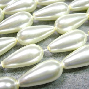 Lovely Glass Pearl Teardrop Beads 17 x 8mm Ivory Pearl 16 inch strand