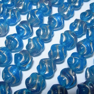 15 9mm Capri Blue Gray with Silver Twisted Round Love Knot Czech Glass Beads