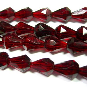 25 Deep Garnet Red Czech Glass Faceted Bell Teardrop Beads 10x7mm
