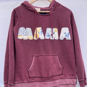 Small Mama Pullover Hoodie – Upcycled Cottagecore Vintage Quilt Appliqué, One-of-a-Kind Embroidered Sweatshirt, Gift for Mom or Grandma