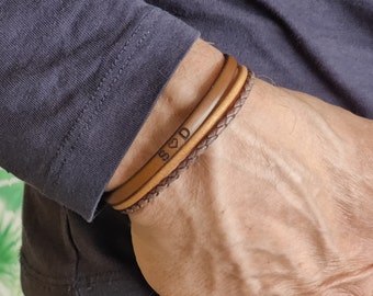 Lederarmband mit Namen oder Text - - Personalisiertes Geschenk, Personalisiertes Armband