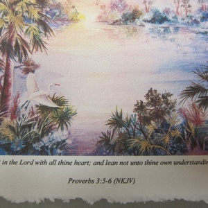 Peut inclure: Une peinture &agrave; l'aquarelle d'une aigrette blanche volant au-dessus d'un lac avec une citation de Proverbes 3:5-6 (NKJV) qui dit "Fais confiance &agrave; l'&Eacute;ternel de tout ton c&oelig;ur, et ne t'appuie pas sur ta propre intelligence."
