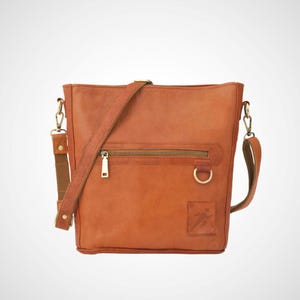 Personalized Genuine Leather Tote Bag, Custom Zipper Purse for Travel, Handmade Anniversary Gift for Women