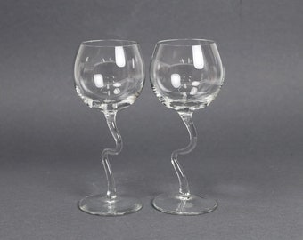 Pair of Squiggle Stem Wine Glasses | 80s Vintage Post-Modern Design Glassware