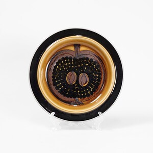 Vintage Arabia Finland Fructus Plate: Mid-century Nordic Stoneware
