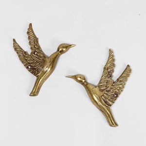Pair of Brass Hummingbirds | Set of 2 Vintage Midcentury Wall-Mounted Flying Bird Sculptures Wall Decor | Hollywood Regency