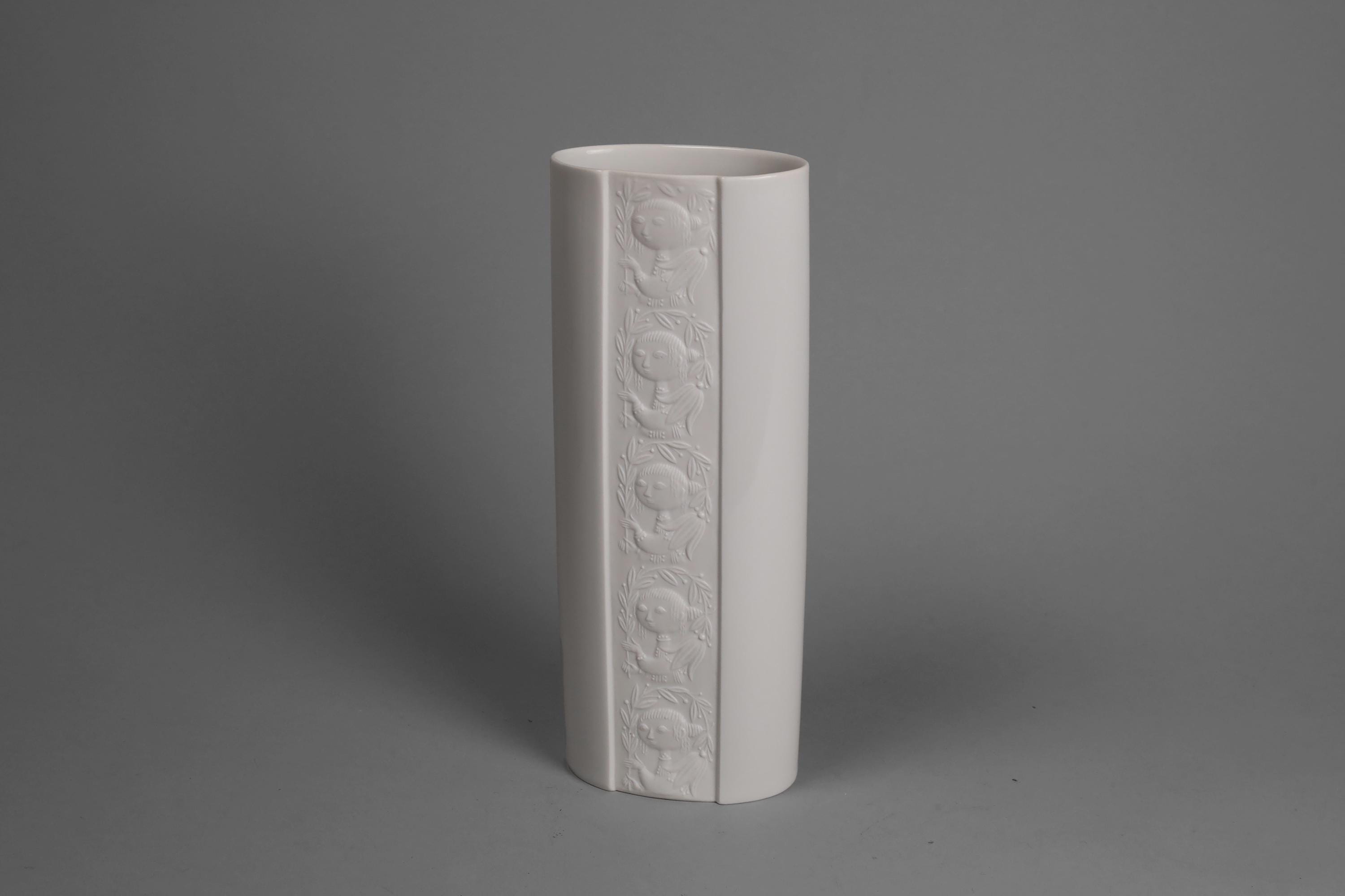 Rosenthal Bjorn Wiinblad 花瓶　大きめ Rosenthal Björn Wiinblad Oval Bisque Porcelain Relief Vase