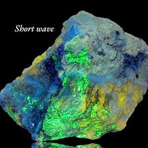 29 Gram Gorgeous Natural Rare Fluorescent Bunch Of Marialite Scapolite With Hyalite Specimen - Afghanistan