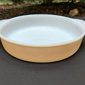 Fire King 450 Peach Luster 8 Inch Casserole Cake Dish - Vintage Retro Kitchen Collectible Decor