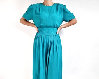 Robe d’été vintage Turquoise Maxi des années 80 avec taille brodée // Medium