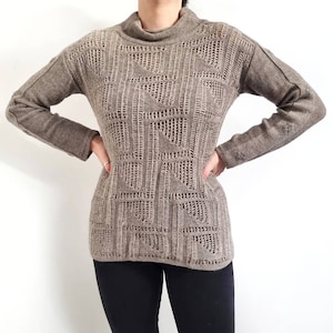 Suéter vintage de alpaca bebê marrom natural // Suéter de lã com gola simulada // Pequeno - Médio