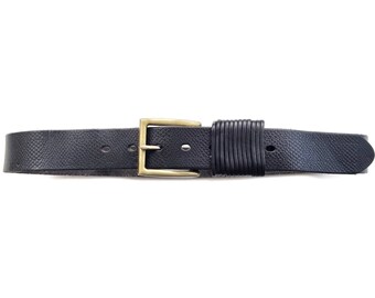 Vintage Black Leather Belt: Women display picture 3