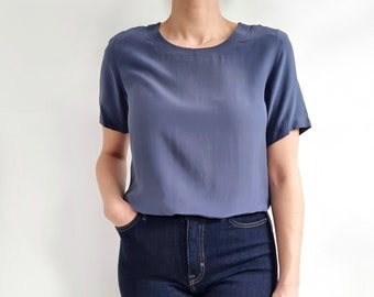 Vintage Navy Blue Silk T-shirt Top | Short Sleeve Blouse | Small