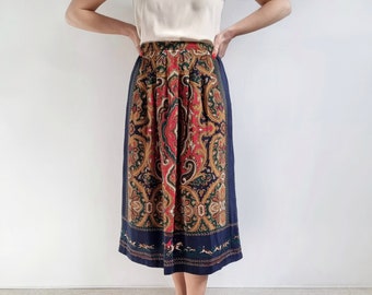 Vintage Classic Scarf Print Hunting Theme Skirt | Midi Skirt | Small - Medium