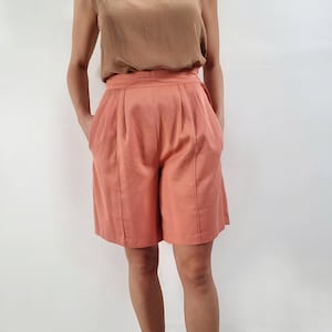 Vintage Peach Pink Bermuda Shorts | Smart Ladies Summer Shorts | Medium