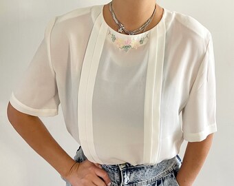 Vintage Embroidered White Blouse // Short Sleeve Summer Top // Large