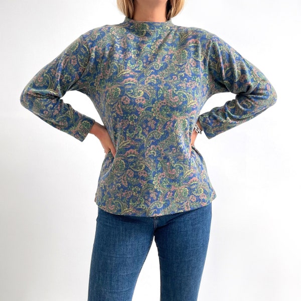 Vintage United Colors Of Benetton Paisley Print Top | 70er Jahre Blau, Grün & Rosa Leichter Wollpullover | Klein - Mittel