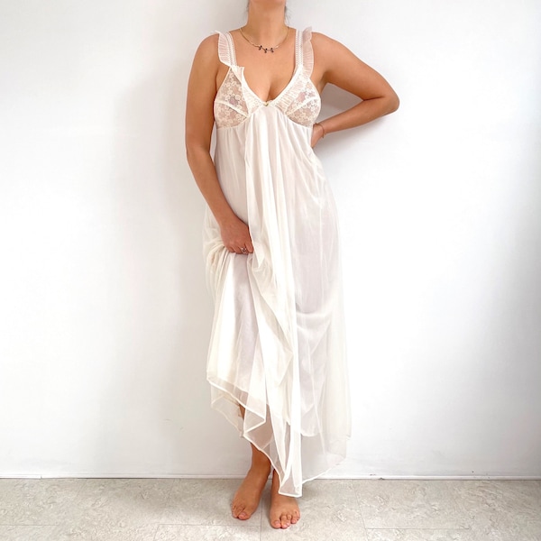 70’s Vintage Cream Nylon Maxi Nightgown | St. Michael Long Babydoll Slip Lace Nightie | Medium