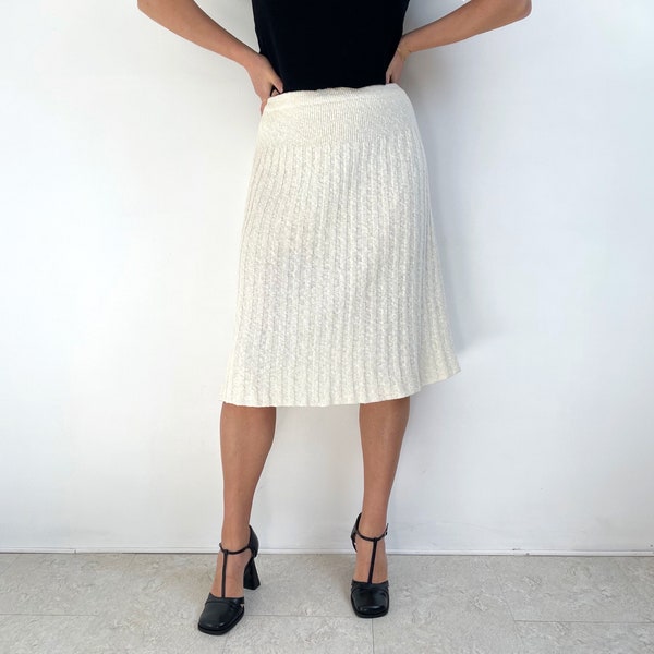 Ribbed Knitted Skirt