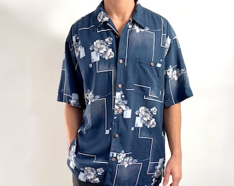 Vintage Herren Floral Geometrisches Seidenhemd in Marineblau | Kurzarm-Shirt | Groß