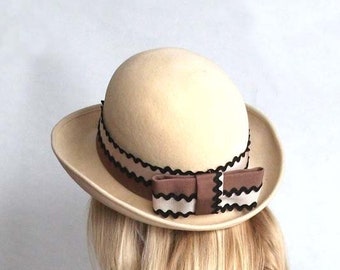 Vintage Cream Felt Hat, Ladies Fedora