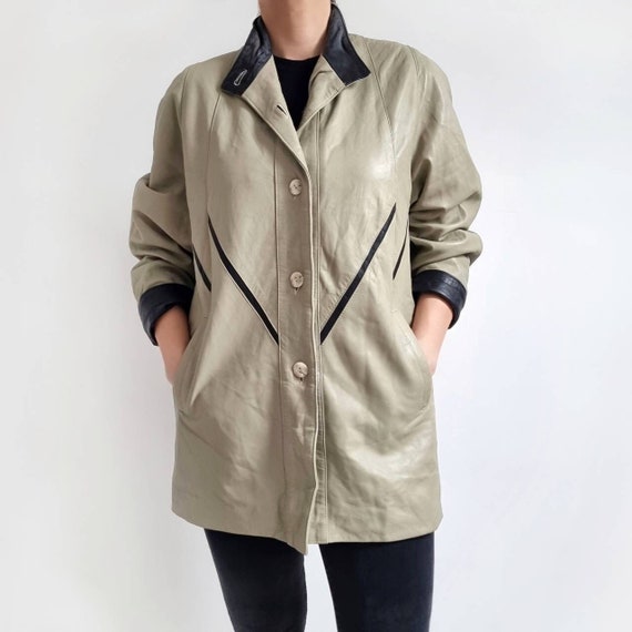 90's Vintage Leather Coat in Black & Sage Beige | 