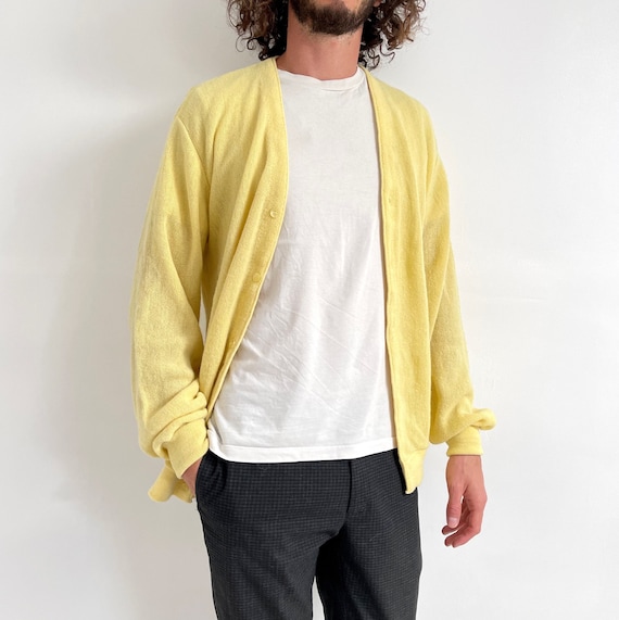 80s Vintage Men's Cardigan in Lemon 