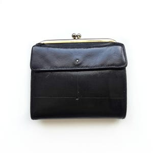 Vintage Black Leather Ladies Wallet | Small Silver Clasp Frame Purse