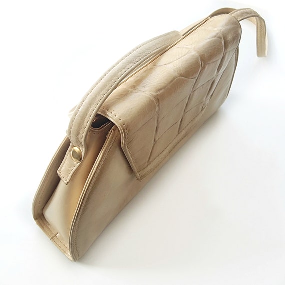 Vintage Cream Leather & Crocodile Pattern Handbag… - image 5