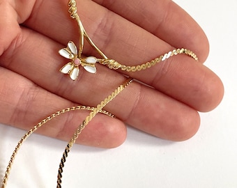 Vintage Gold Plated Daisy Necklace | Non-Tarnish Skinny Chain w White Flower | New Deadstock