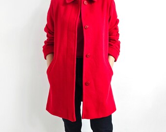 Vintage Midi Roter Wollmantel | Knallroter Kurzer Wintermantel | Klein | Gefertigt in Deutschland
