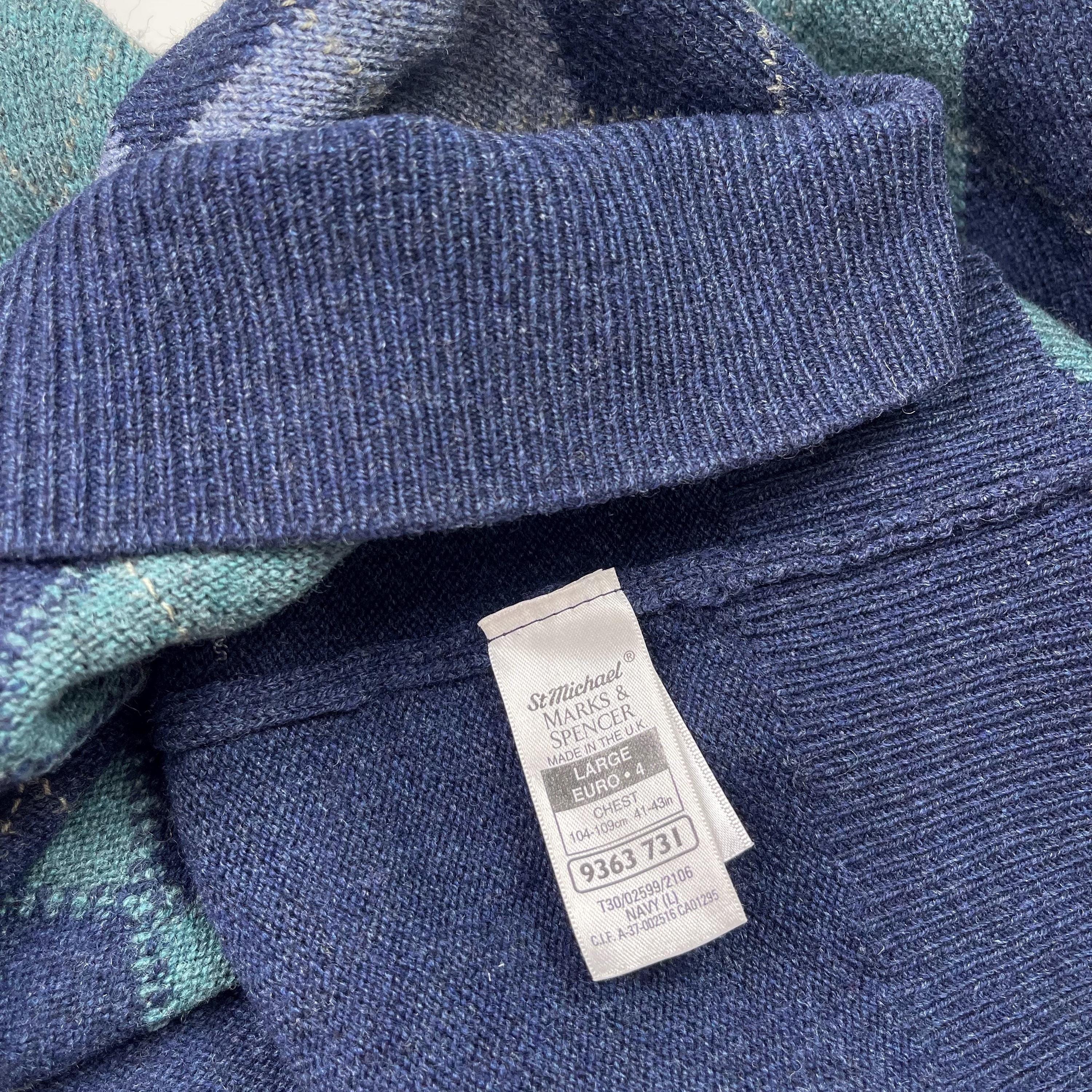 90s Vintage Mens Wool Jumper in Diamond Check | Navy Blue & Green 