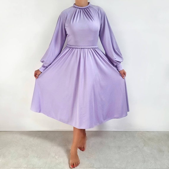 70's Vintage Lilac Midi Dress With Braid Detail /… - image 5