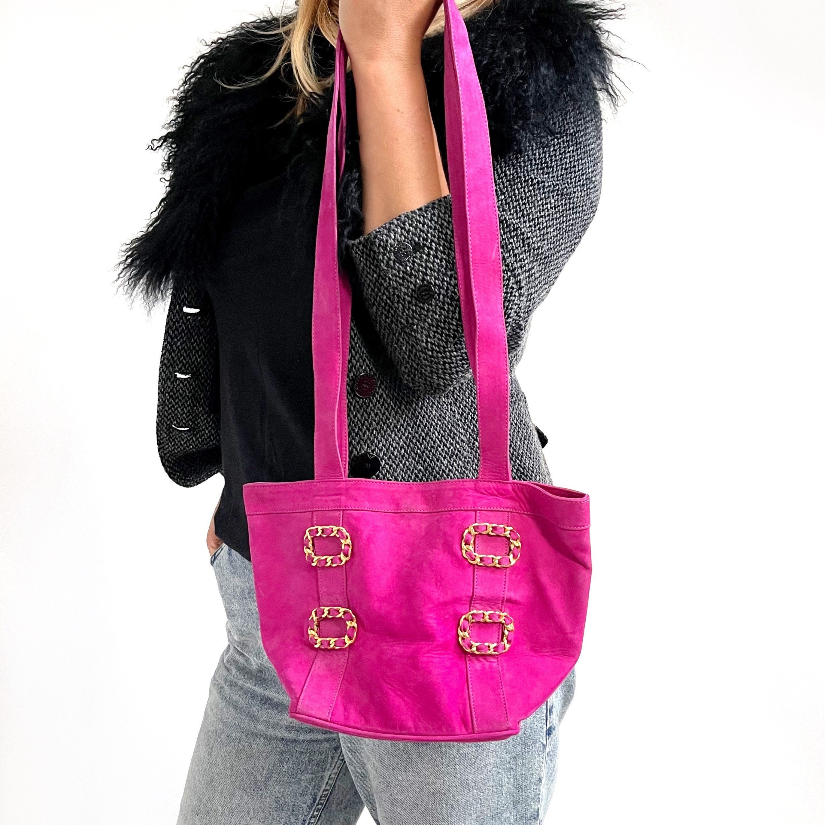 80's Vintage Hot Pink Handbag W Gold Detail // Medium