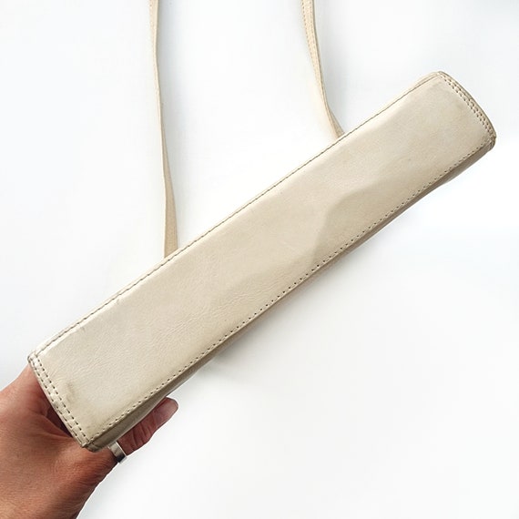 Vintage Cream Leather & Crocodile Pattern Handbag… - image 8