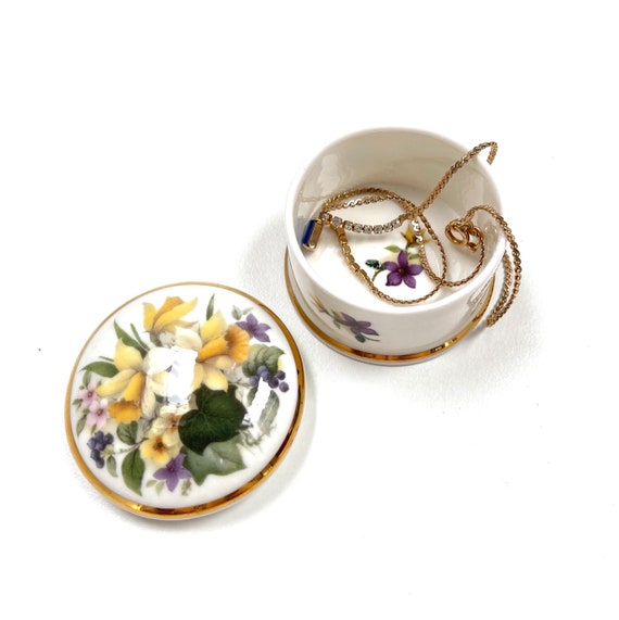 Vintage Floral China Small Jewellery Box | Fine B… - image 3