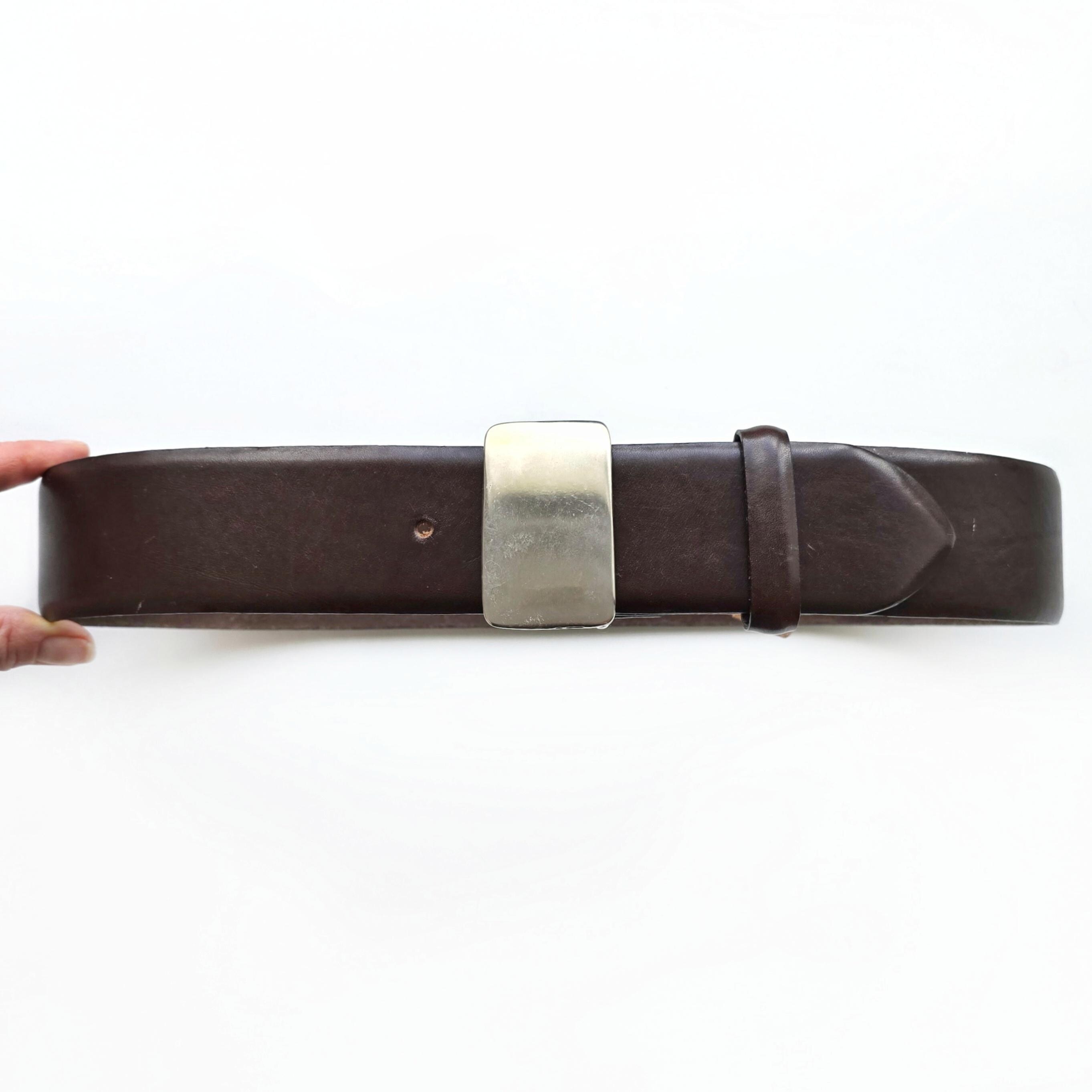 ビンテージCHANELレザーベルト　ブラウンシルバーバックル ビンテージCHANELレザーベルト ブラウンシルバーバックル