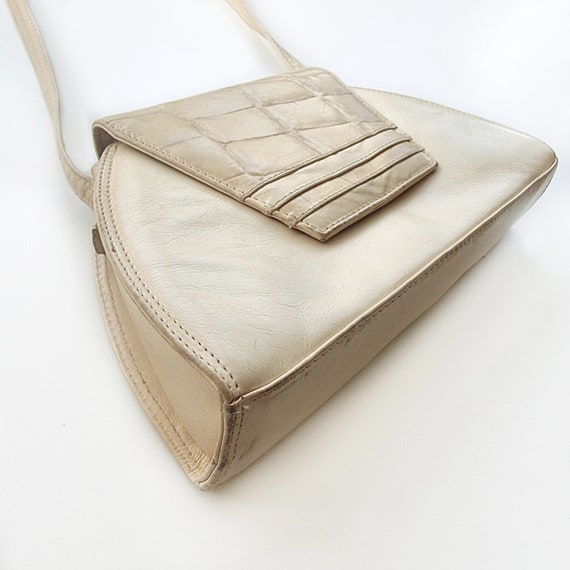 Vintage Cream Leather & Crocodile Pattern Handbag… - image 7